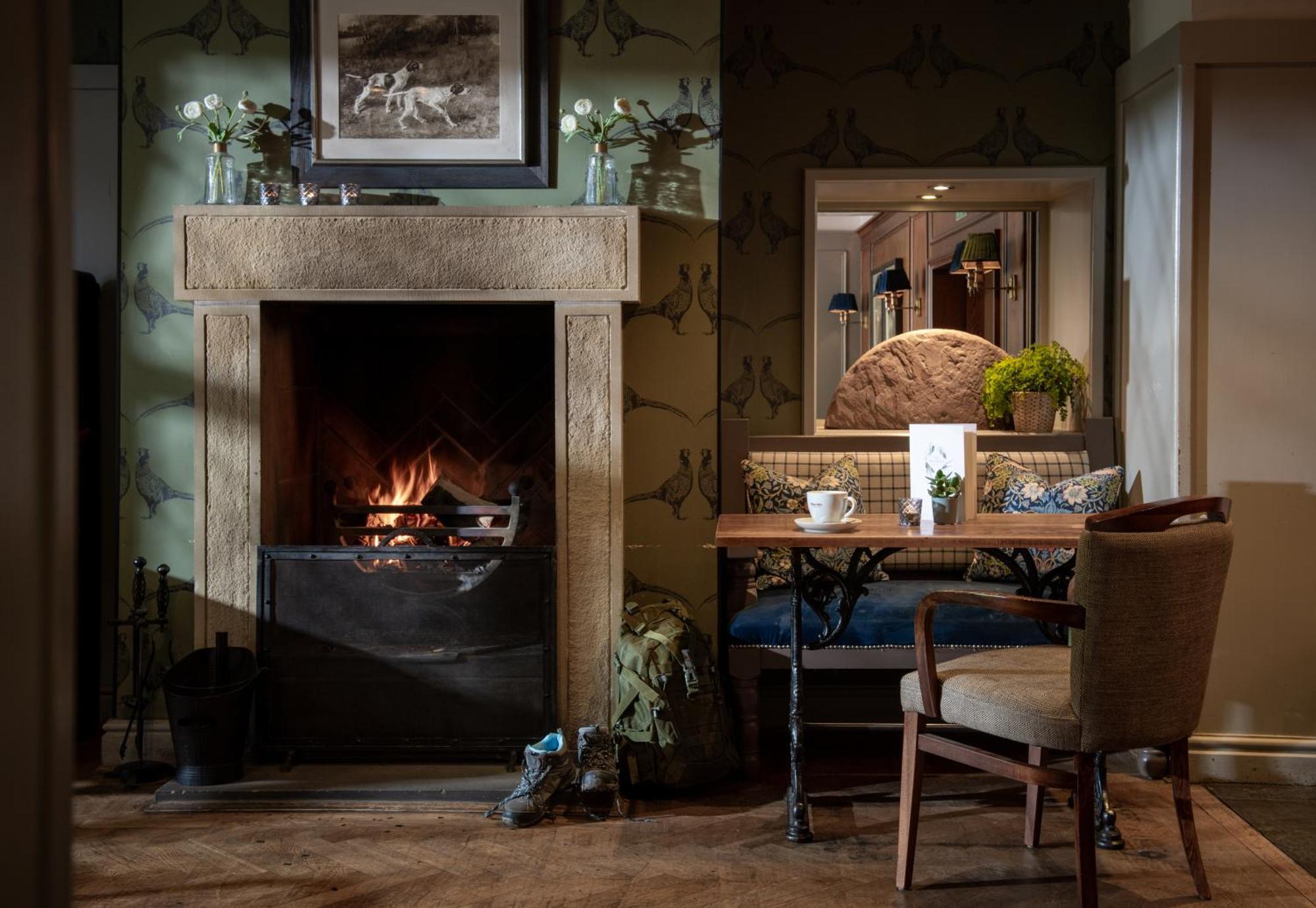 Hotel The Millstone, Mellor à Blackburn  Extérieur photo The restaurant at The Old parsonage