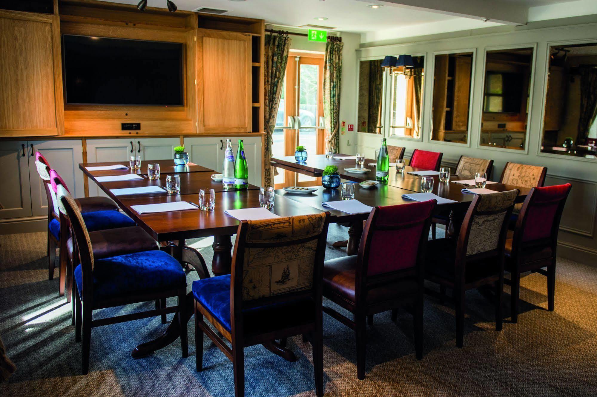 Hotel The Millstone, Mellor à Blackburn  Extérieur photo The boardroom at the hotel